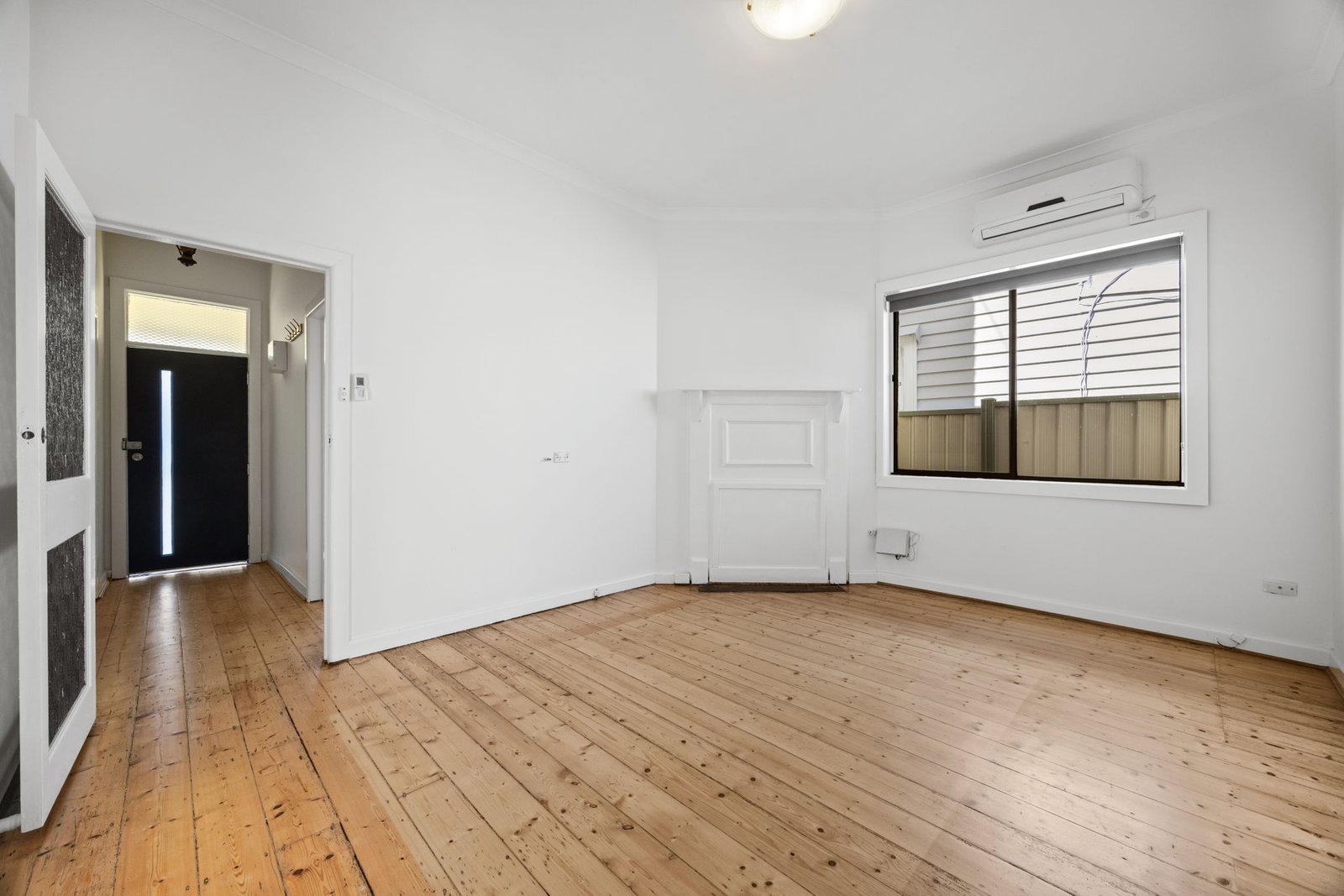 Gallery: 96 Williamstown Road