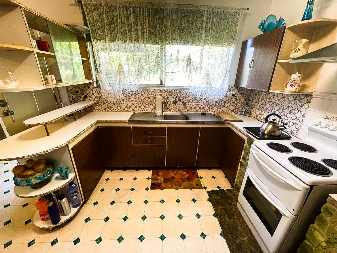 96 Winton Street TUMBARUMBA 3