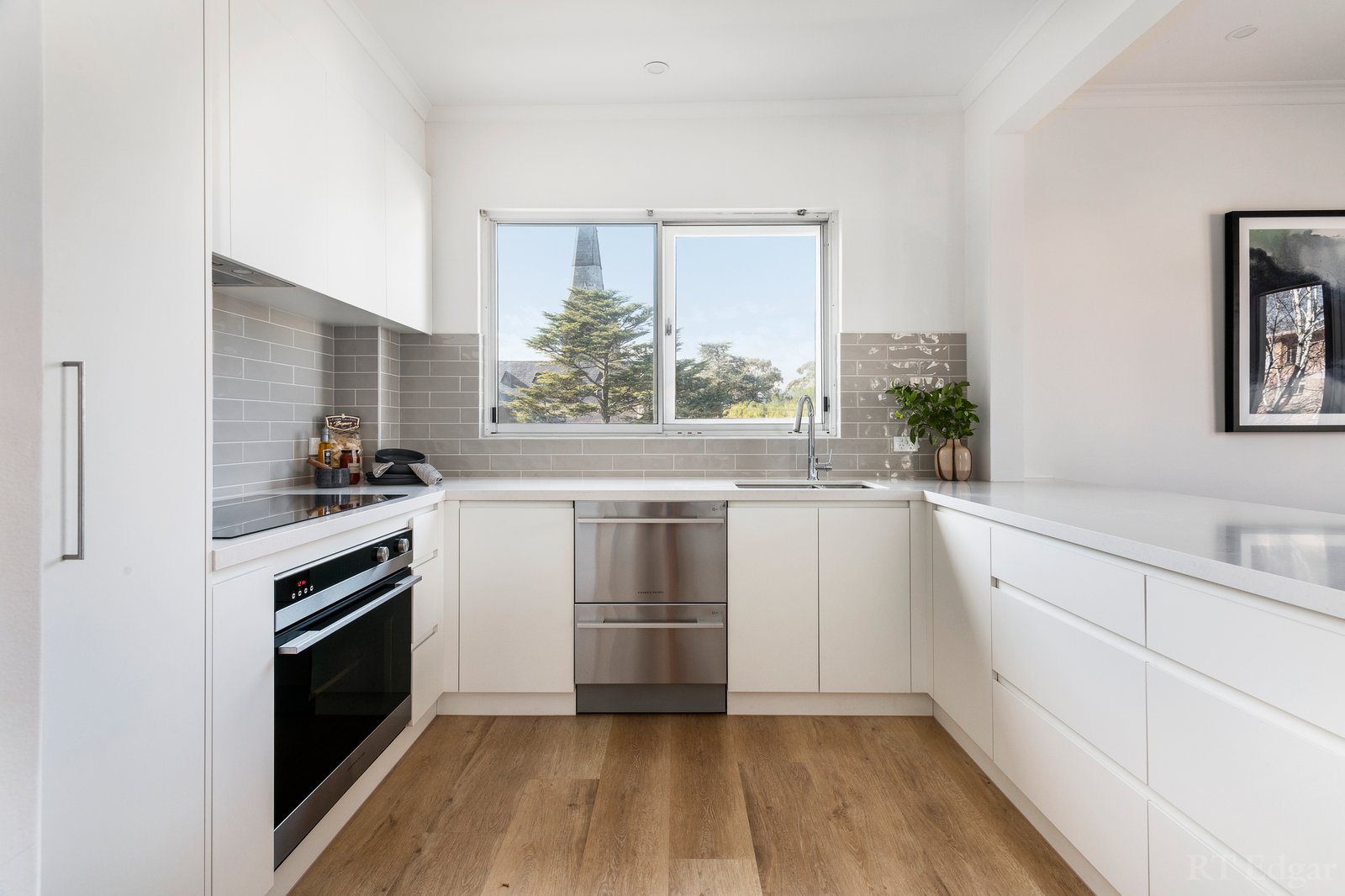 Real Estate and Property in 9/601 Toorak Road, Toorak, VIC