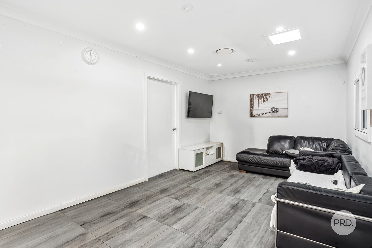 962 Forest Road LUGARNO 3