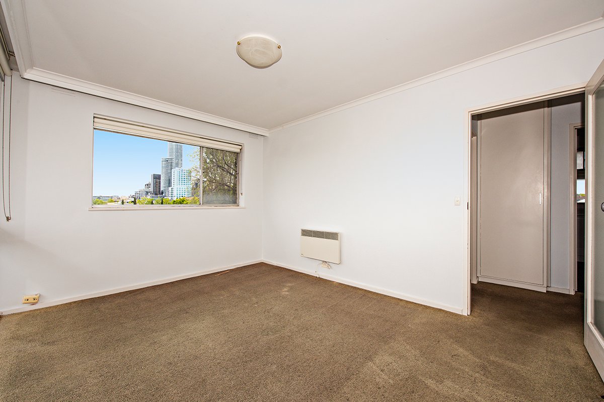 Gallery: 9/63 Hawksburn Road