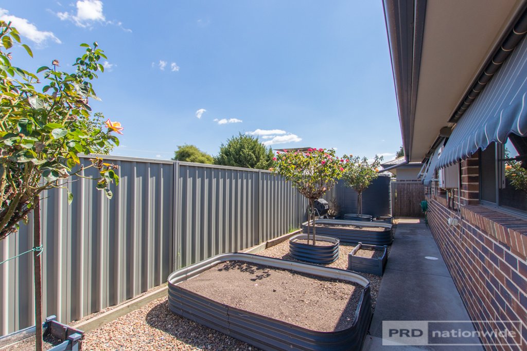 9/65 Broughton Street TUMUT 10