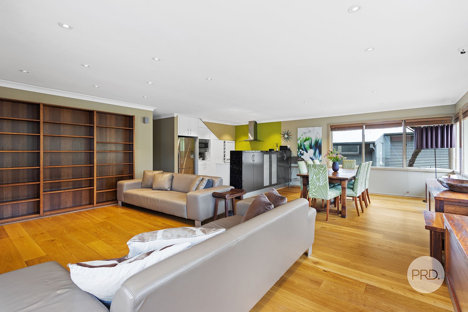 965 Forest Road, LUGARNO NSW 2210