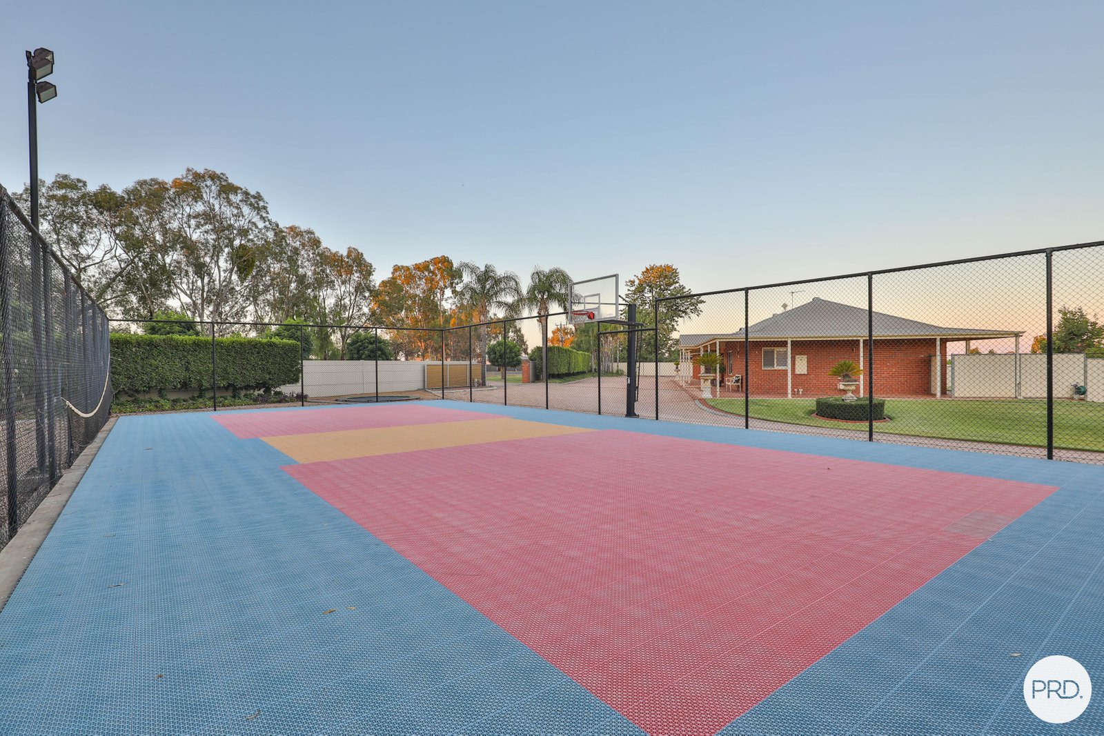 967 Cureton Avenue IRYMPLE 6