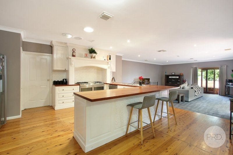 967 Duffy Crescent NORTH ALBURY 2