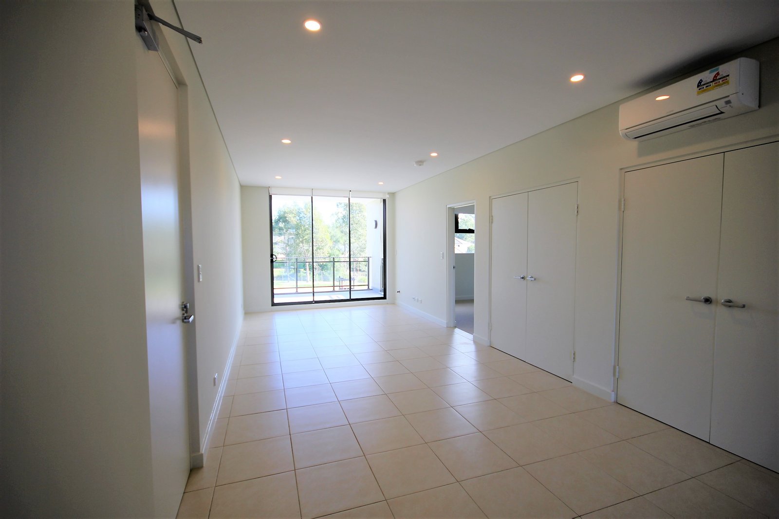 9/67 Newleaf Parade BONNYRIGG 5