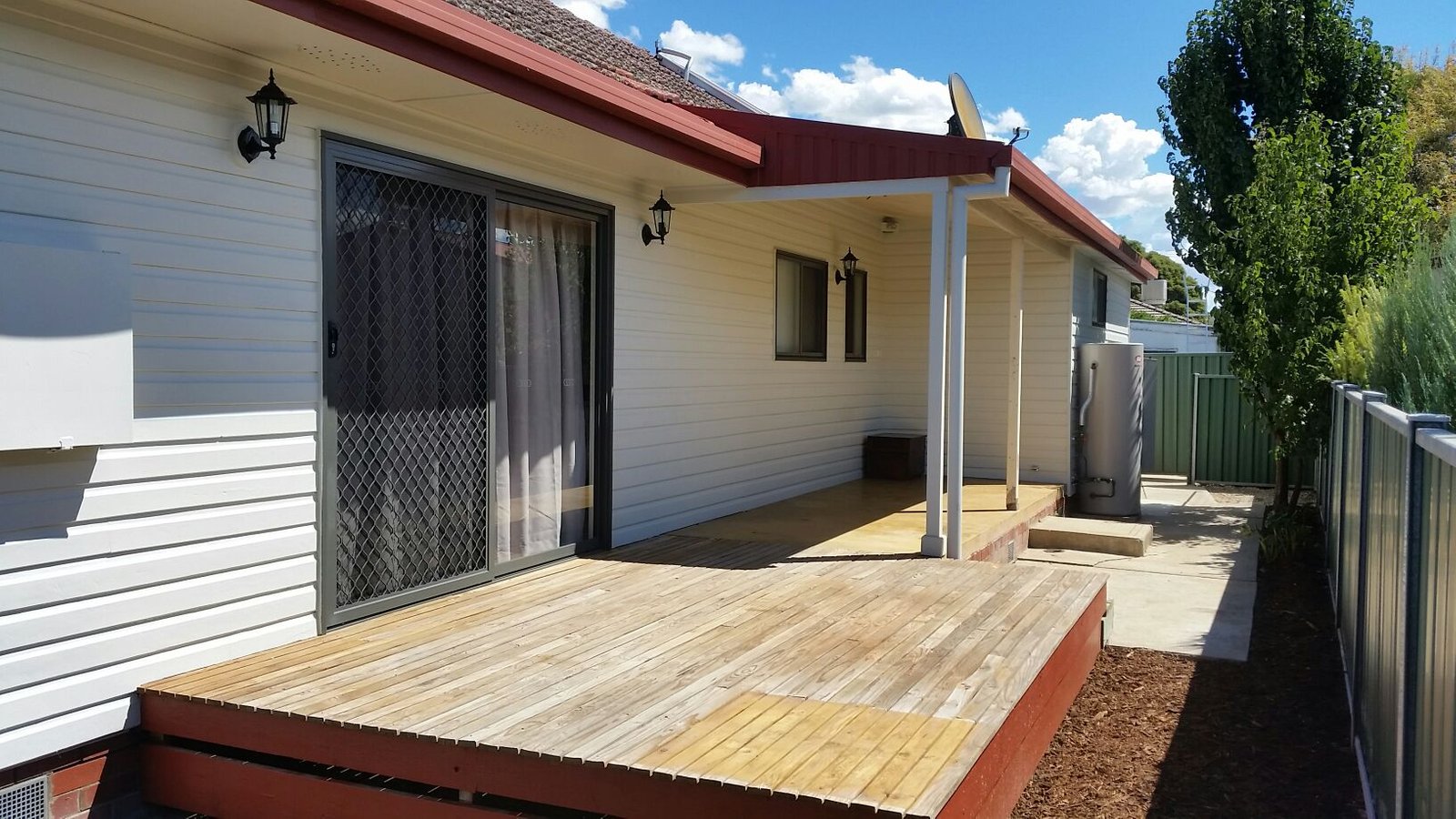 967 Tullimbar Street NORTH ALBURY 9