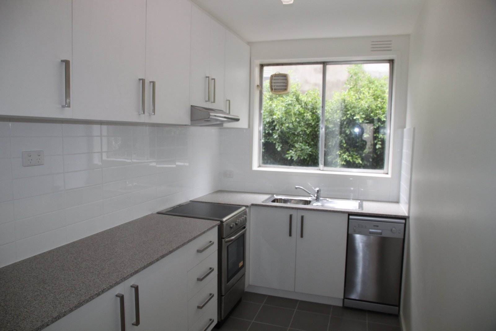 Gallery: 9/68 Alma Road