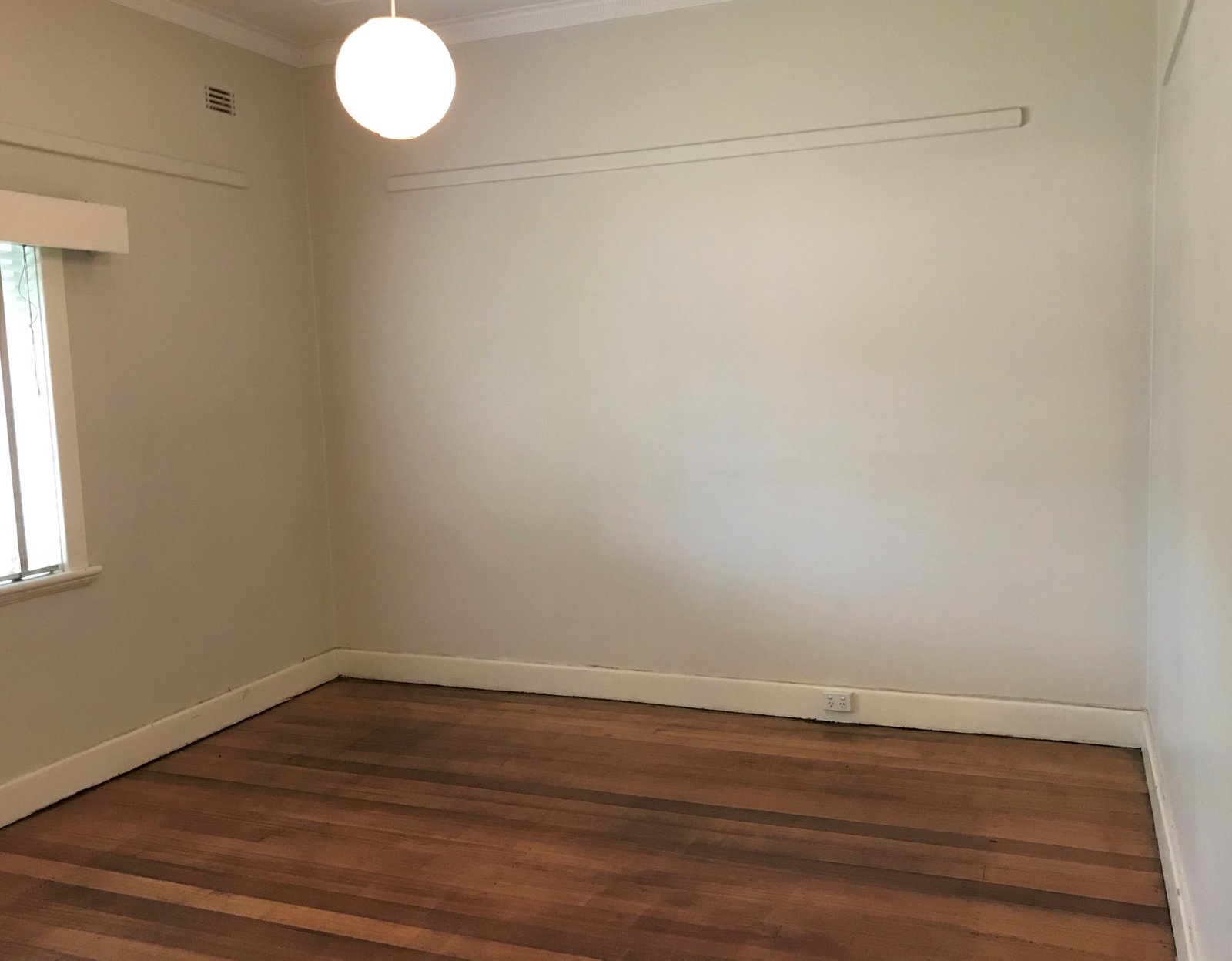 Gallery: 96A High Street