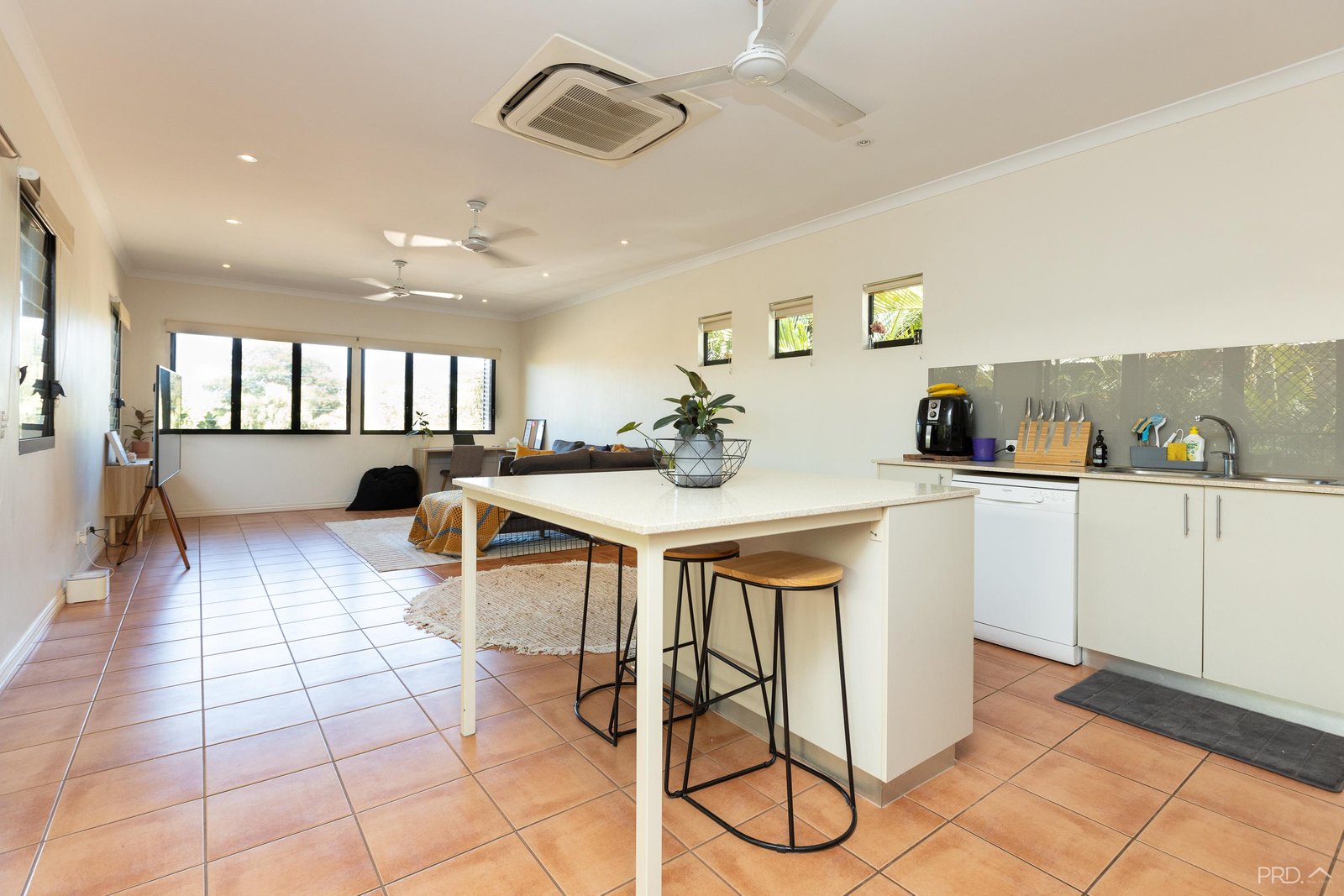 96b Sanderling Drive DJUGUN 9