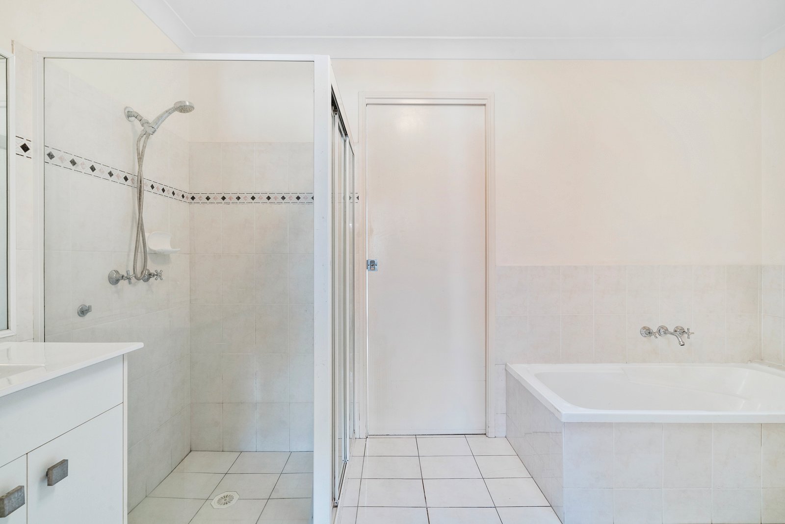 9/7 Advocate Place BANORA POINT 7