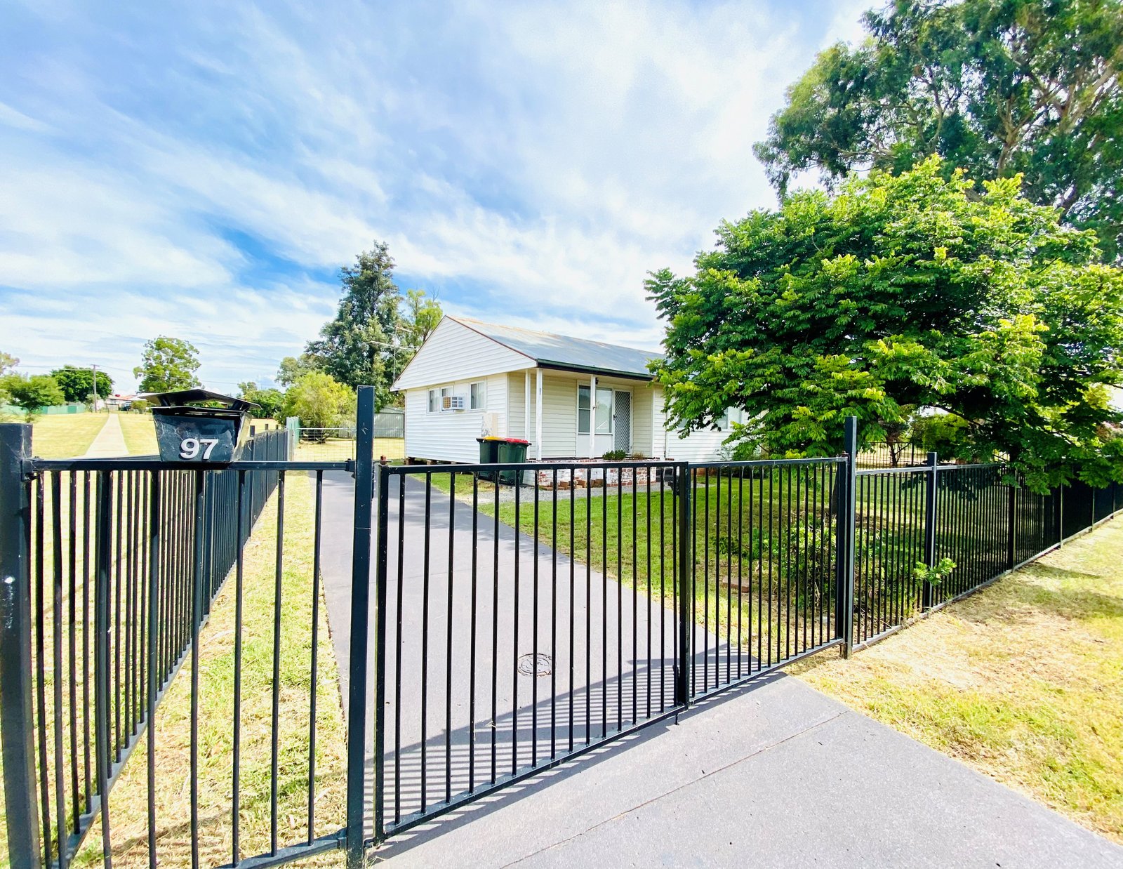 97 Anthony Road TAMWORTH 2