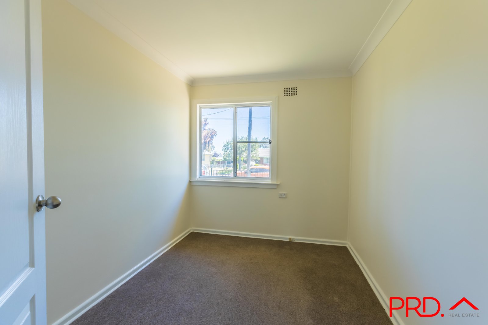 97 Anthony Road TAMWORTH 8