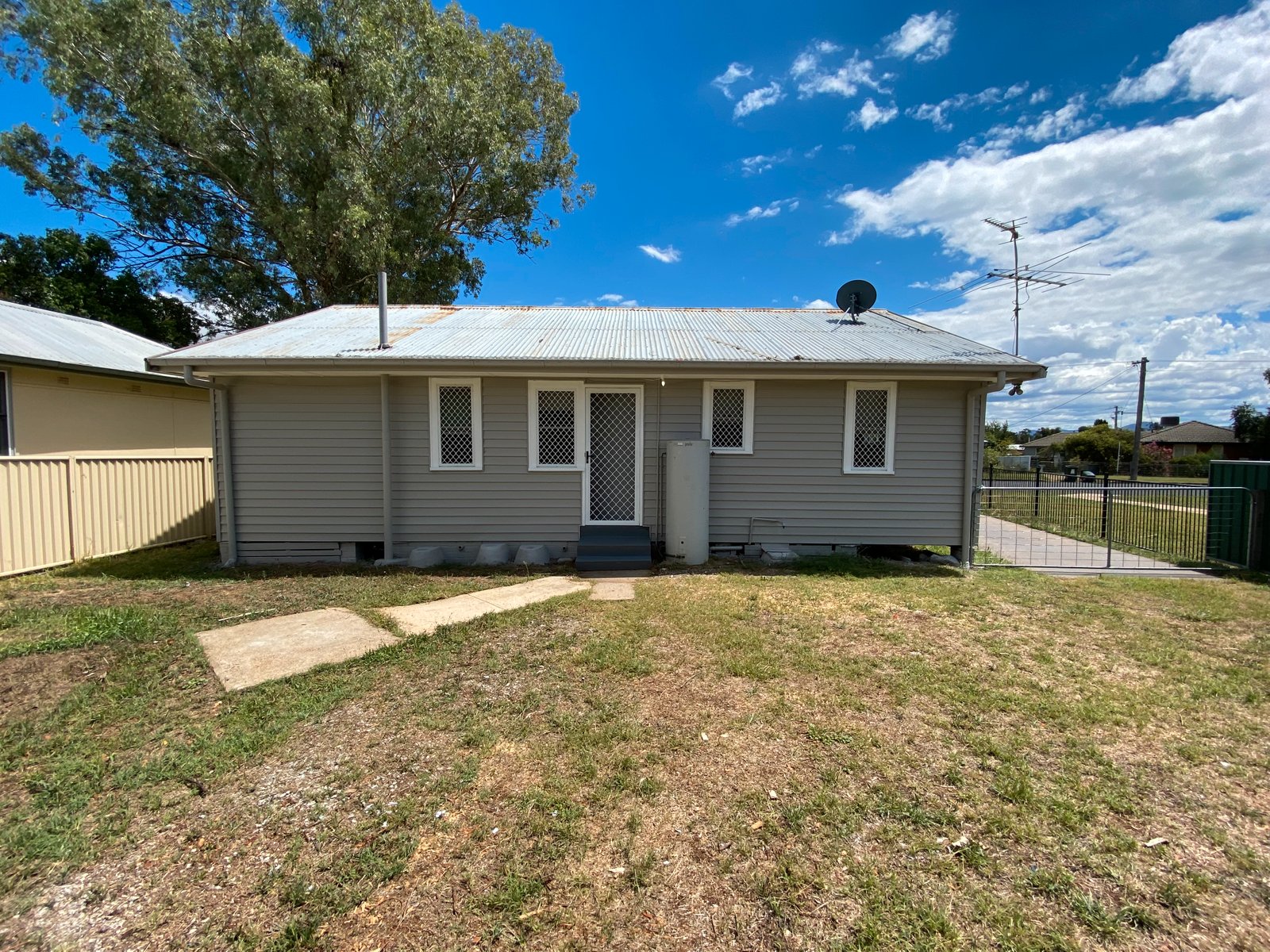 97 Anthony Road TAMWORTH 9