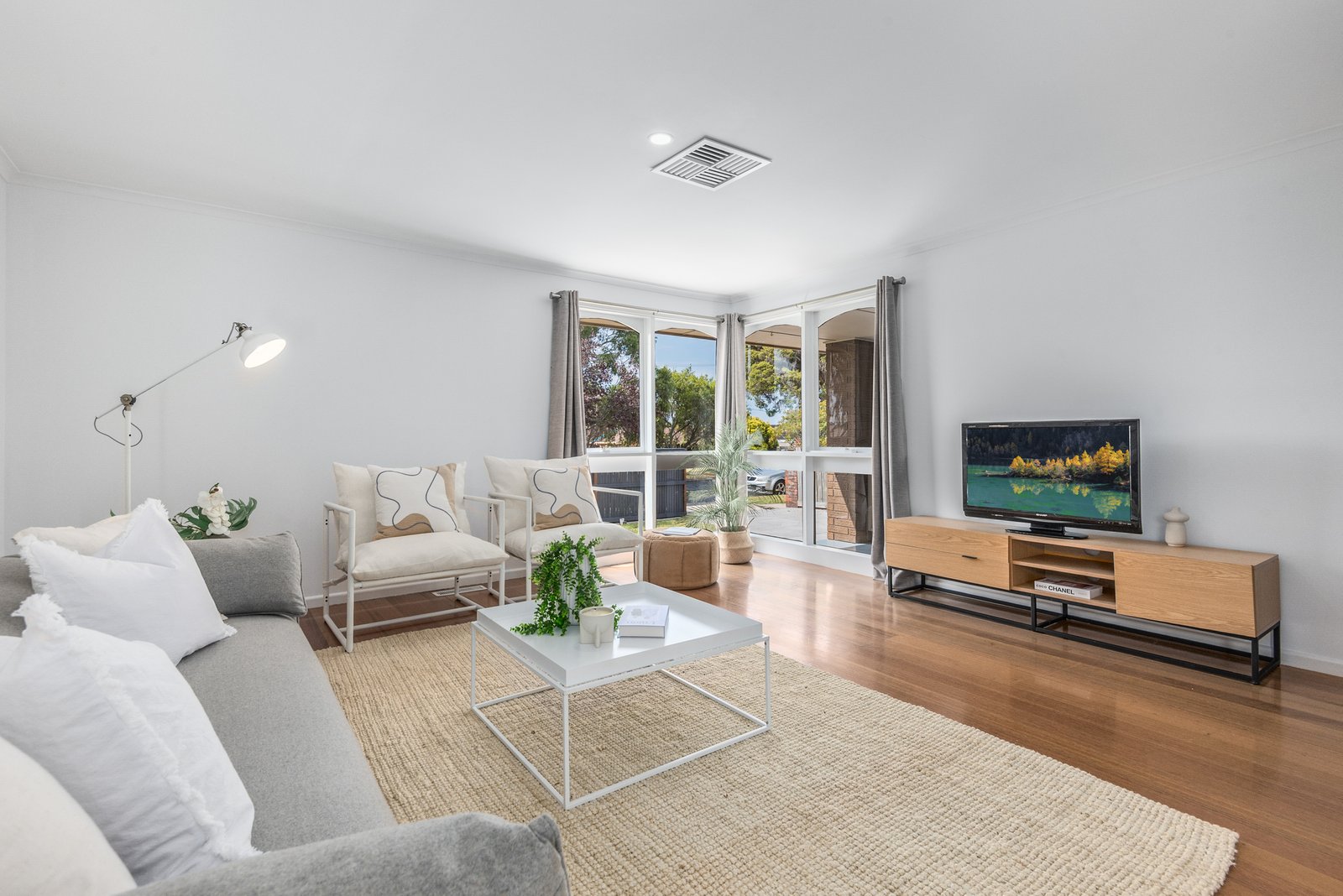 Gallery: 97 Braund Avenue