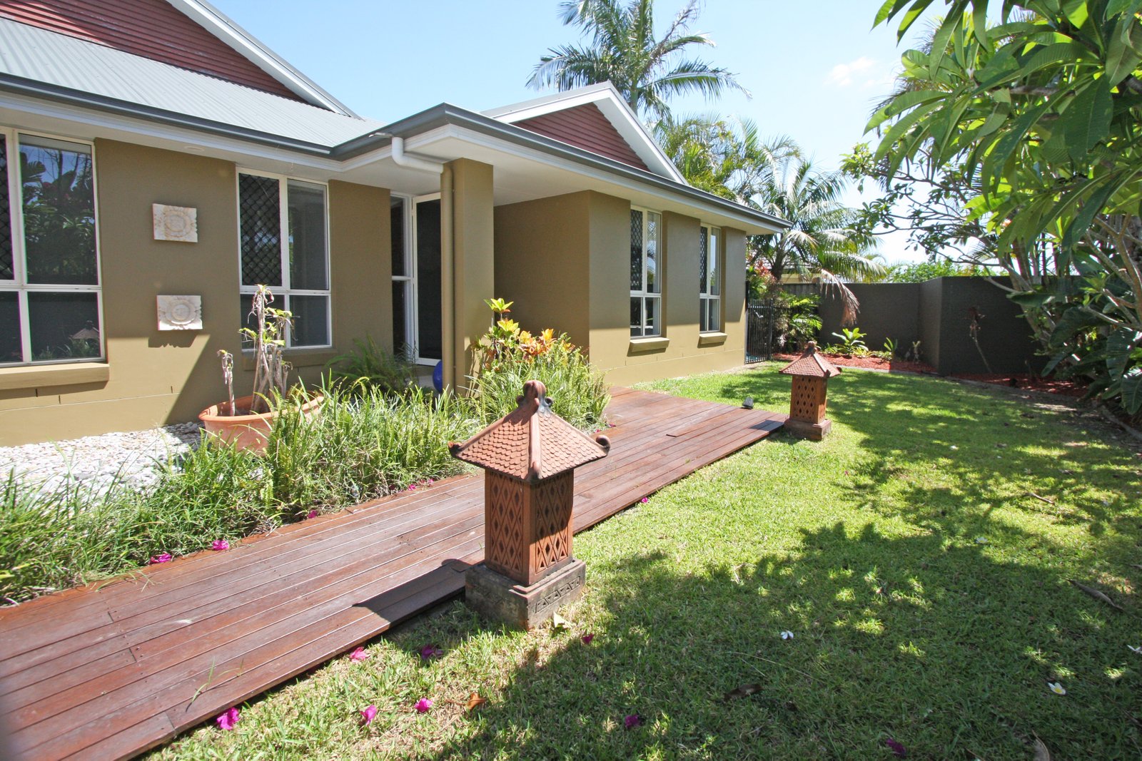 97 Crestwood Drive MOLENDINAR 2