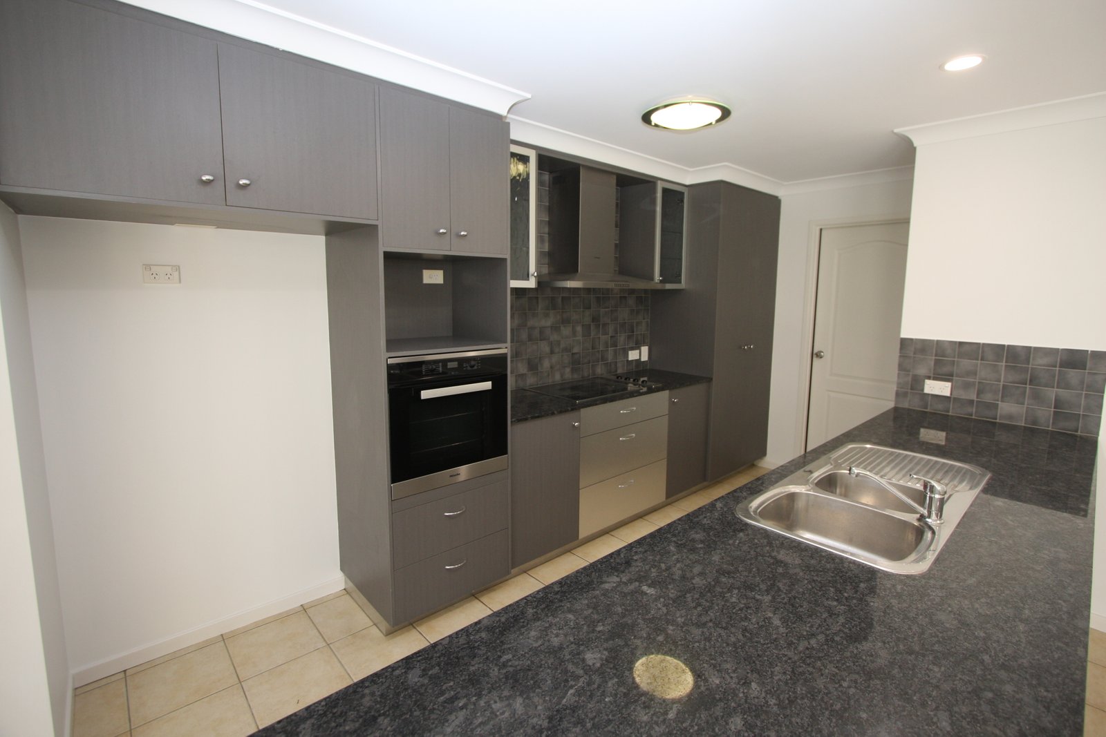 97 Crestwood Drive MOLENDINAR 5