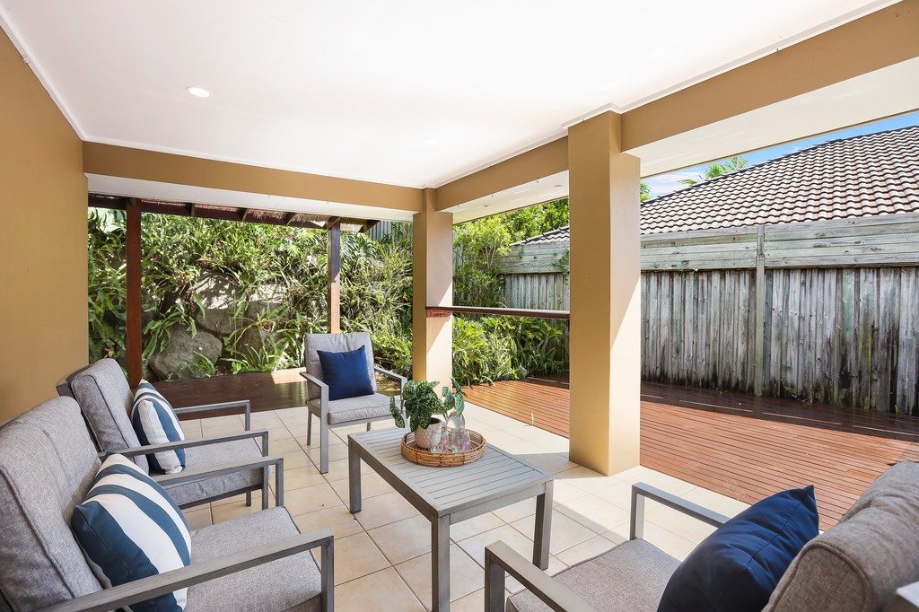 97 Crestwood Drive MOLENDINAR 18