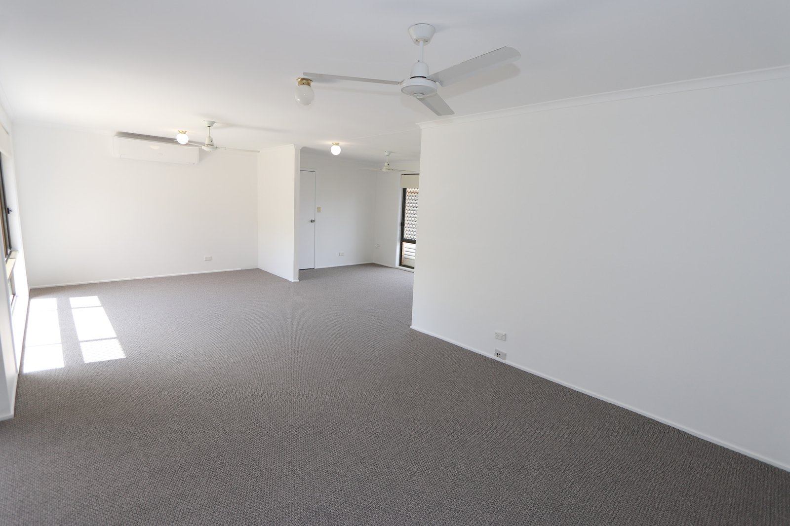 97 Cypress Drive BROADBEACH WATERS 4