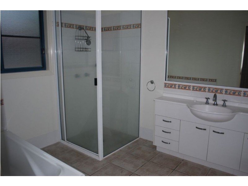 9/7 Erromango Drive JUBILEE POCKET 4