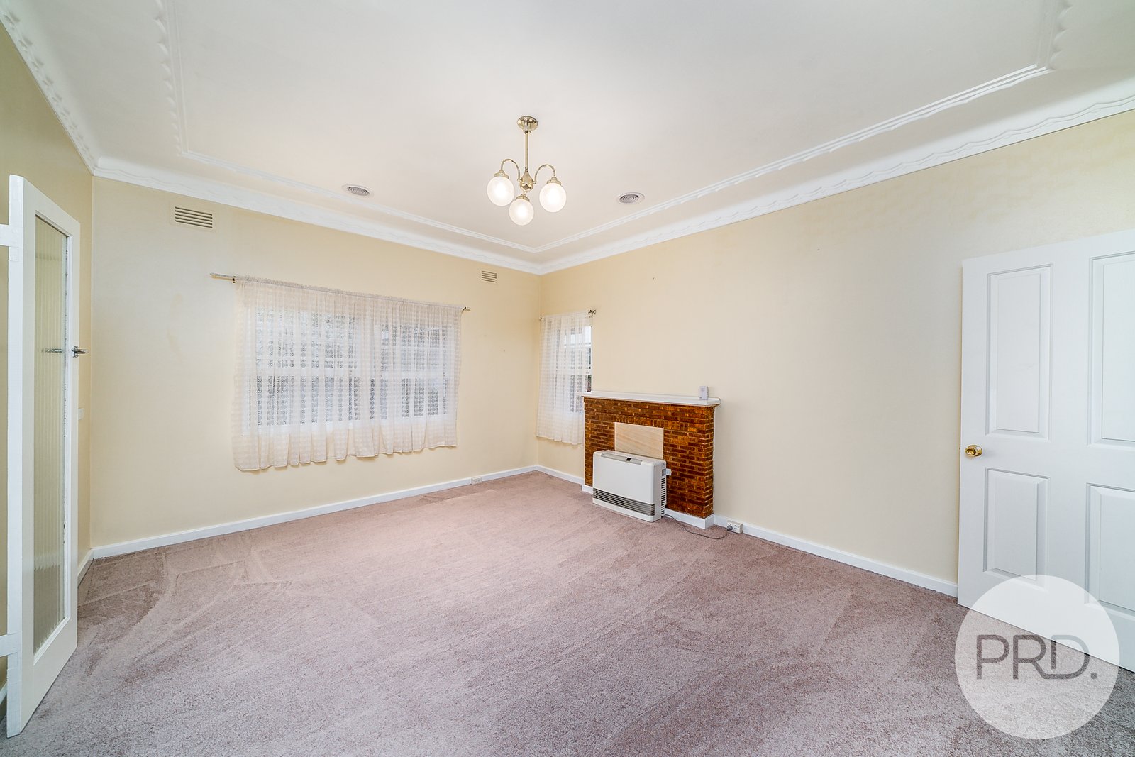 97 Fernleigh Road TURVEY PARK 6