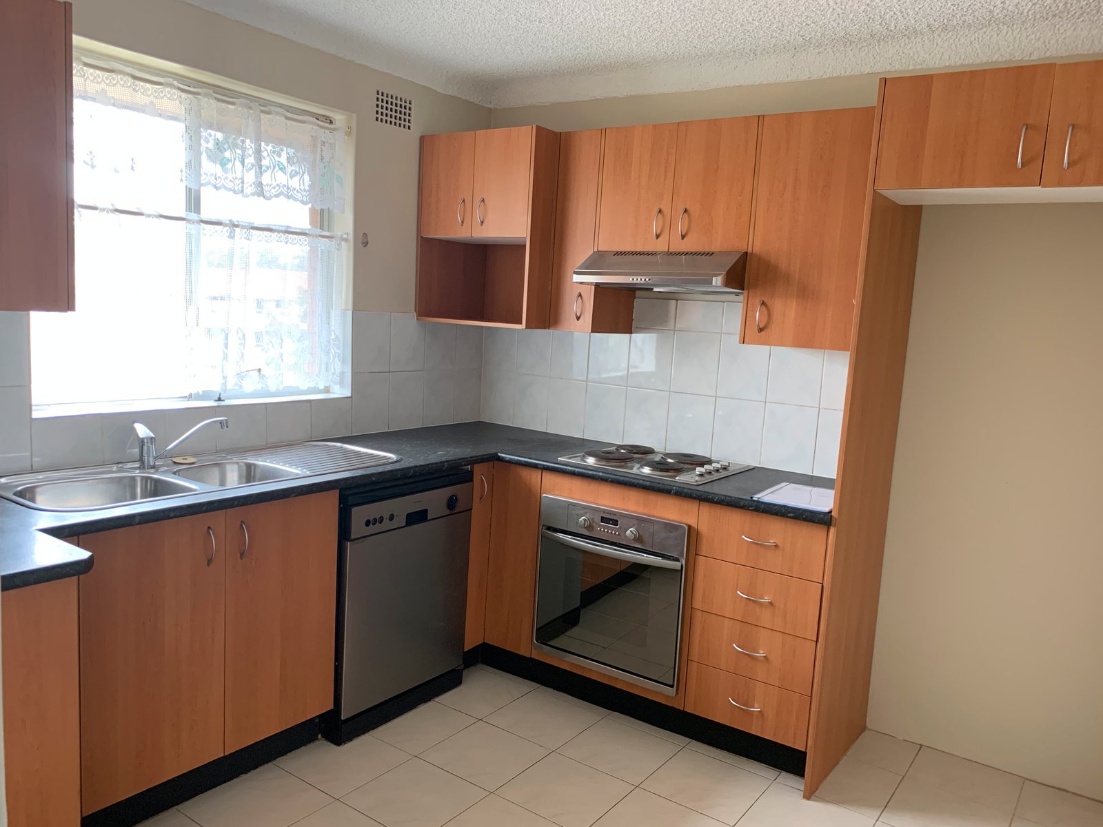 9/7 First Street KINGSWOOD 1