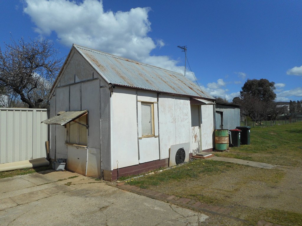 97 Fitzroy Street TUMUT 5