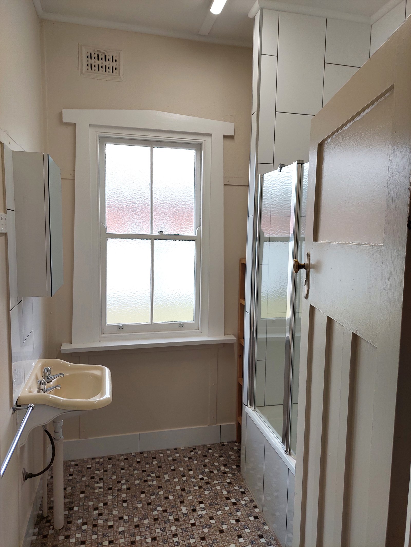 97 Fitzroy Street TUMUT 13