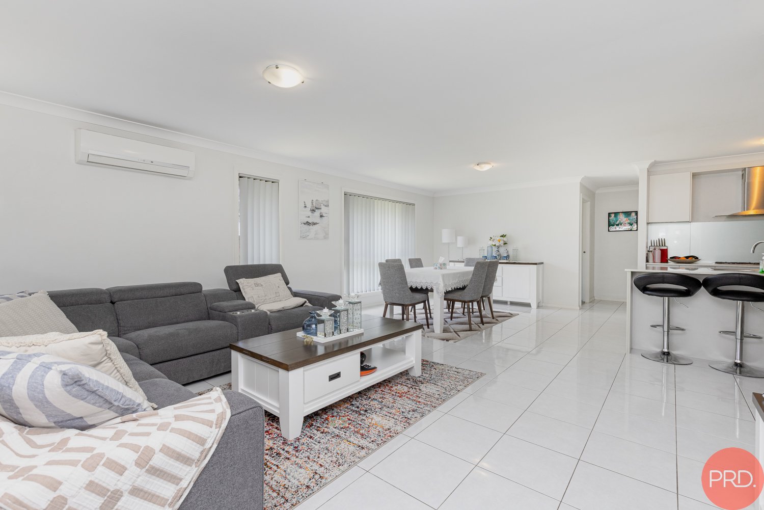 9/7 Fonda Avenue RUTHERFORD 9