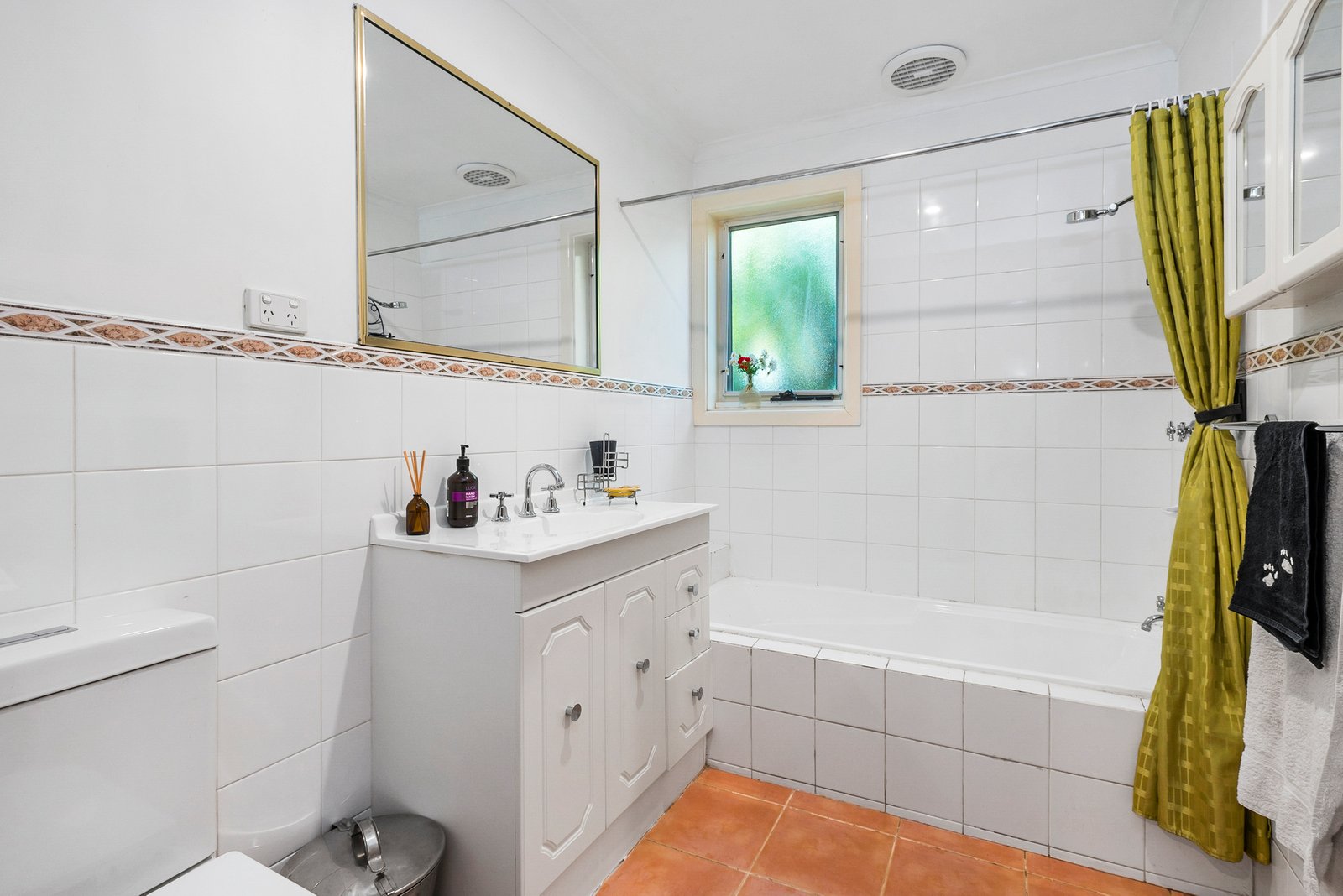 Real Estate and Property in 97 Harker Street, Sunbury, VIC