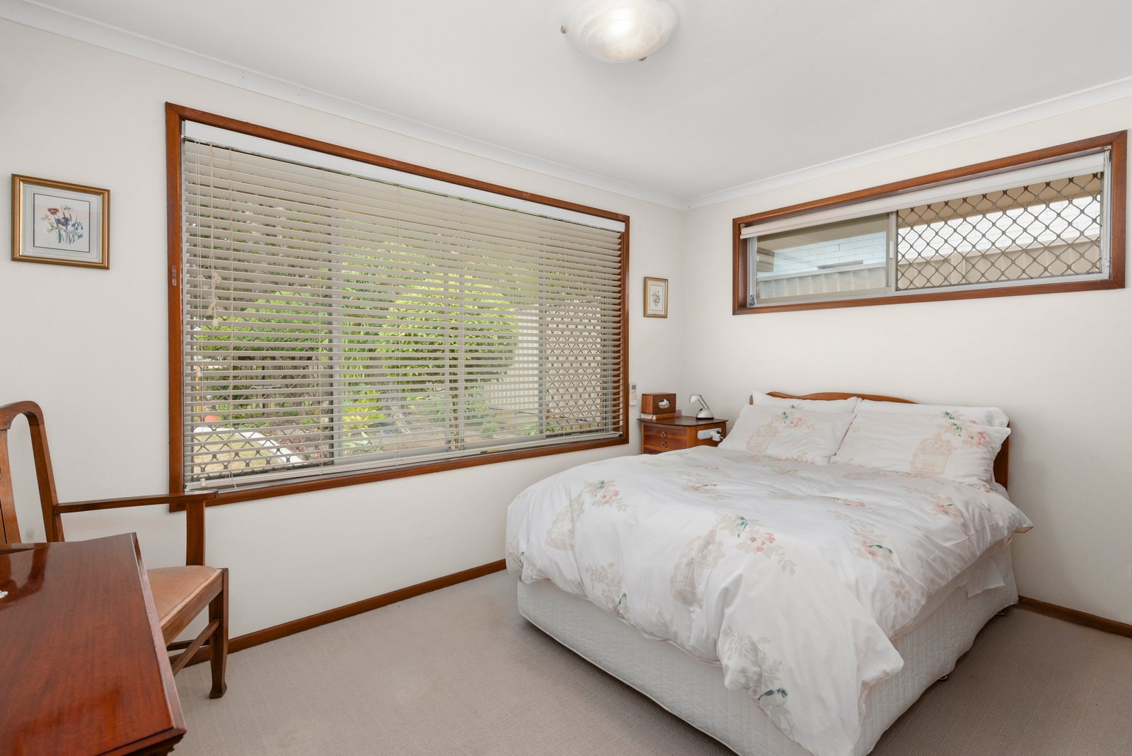 97 Mallawa Drive PALM BEACH 11