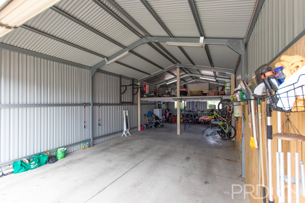97 Merivale Street TUMUT 20