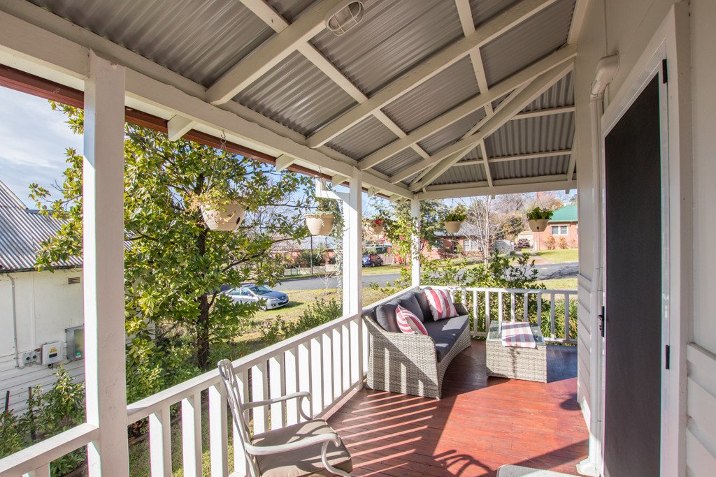 97 Merivale Street TUMUT 6