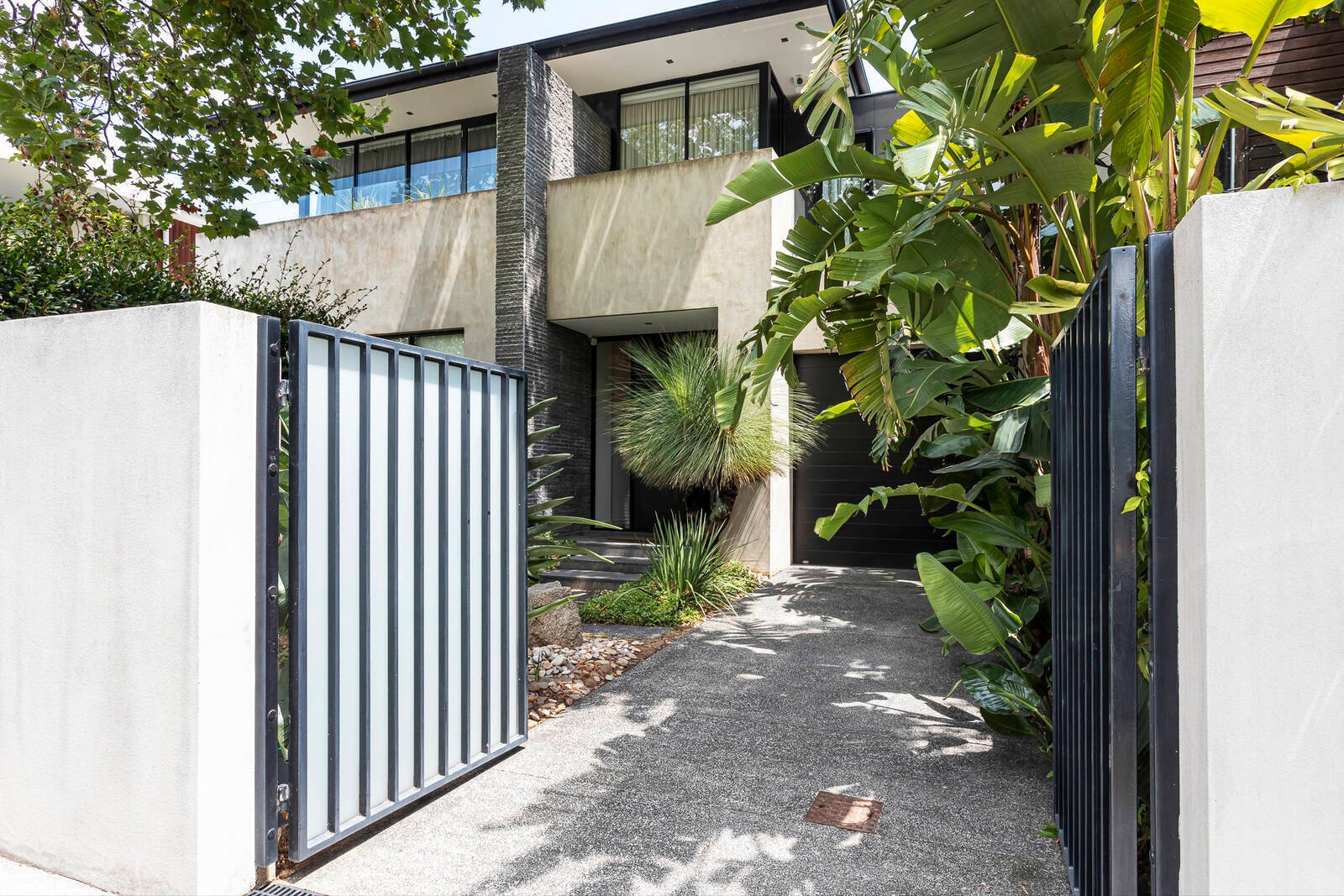 Real Estate and Property in 97 Mitford Street, Elwood, VIC