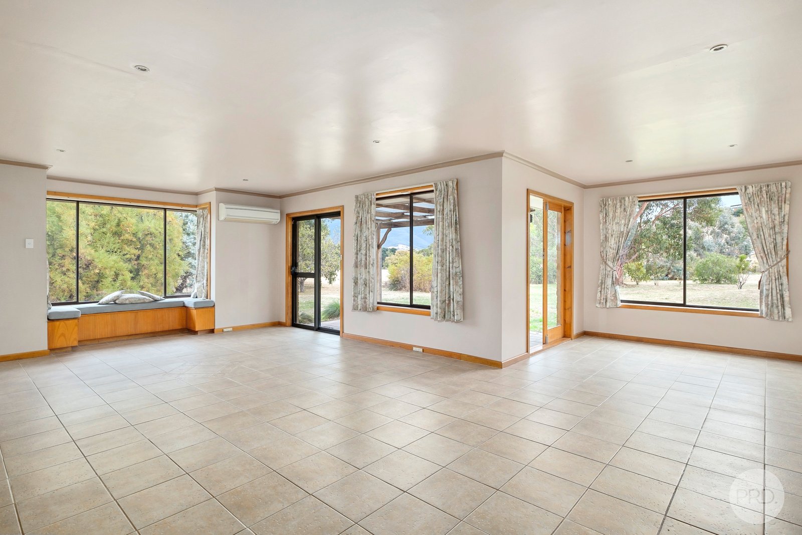 97 Old Beach Road OLD BEACH 4