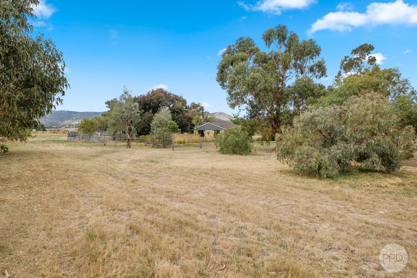 97 Old Beach Road OLD BEACH 20