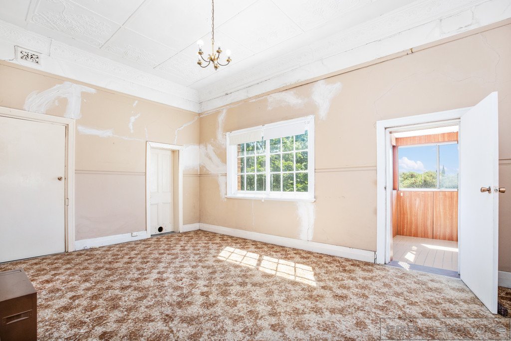 97 Regent Street MAITLAND 4