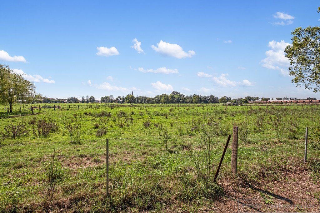 97 Regent Street MAITLAND 18