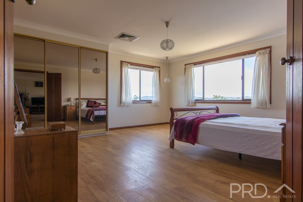 97 Russell Street TUMUT 4