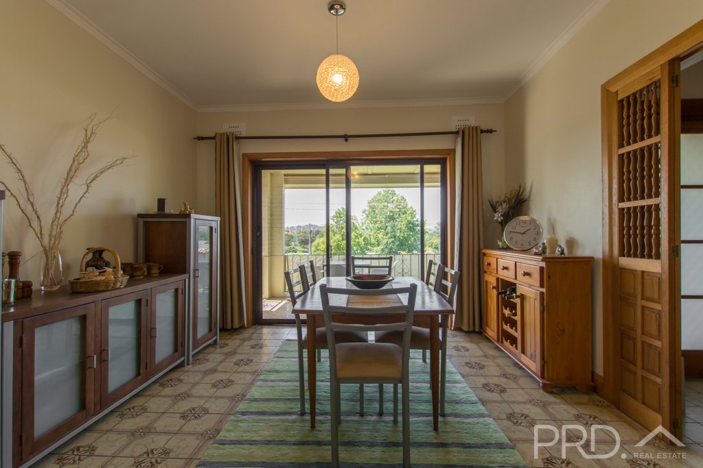 97 Russell Street TUMUT 7