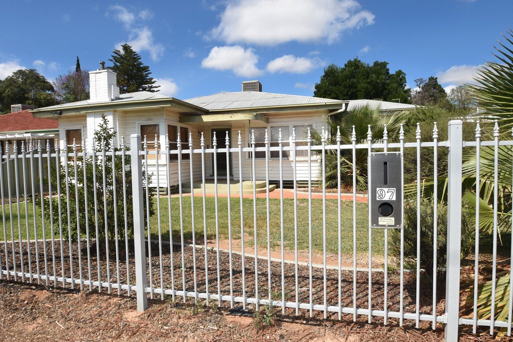 97 Thirteenth Street MILDURA 1