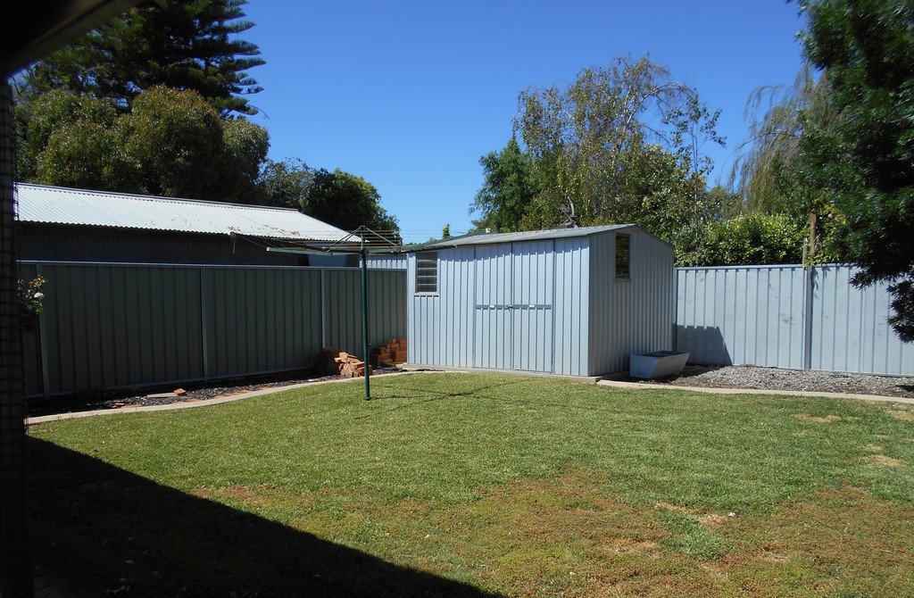 97 Thirteenth Street MILDURA 7