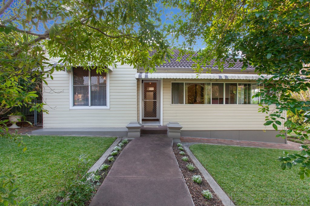 97 Victoria Street EAST MAITLAND 2