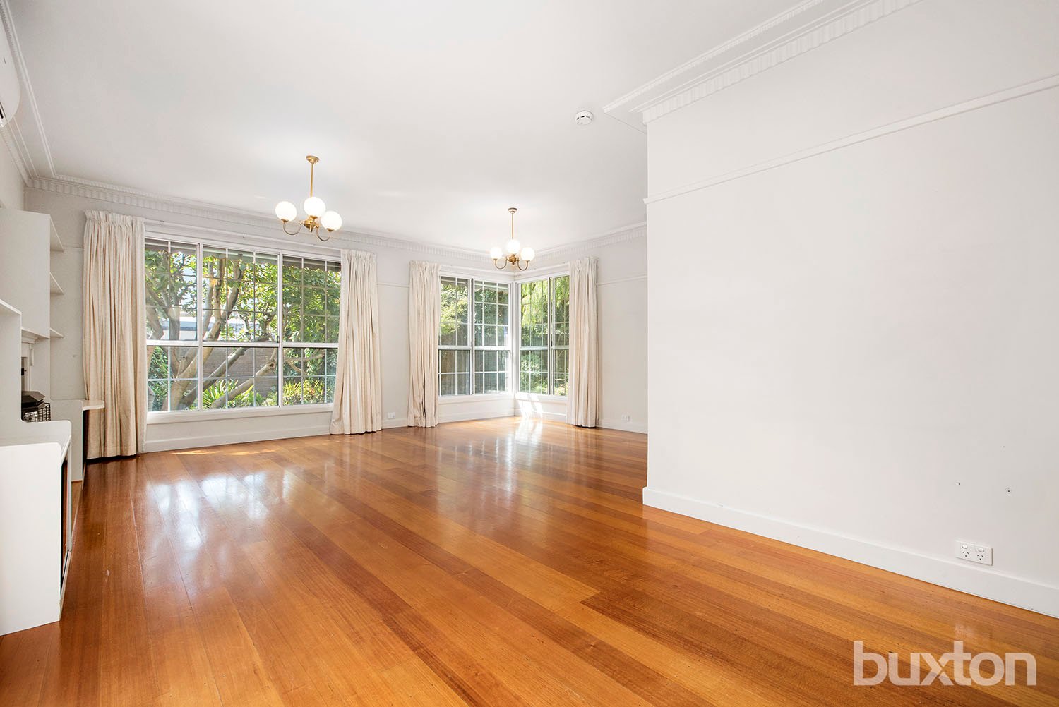 Gallery: 970 Centre Road