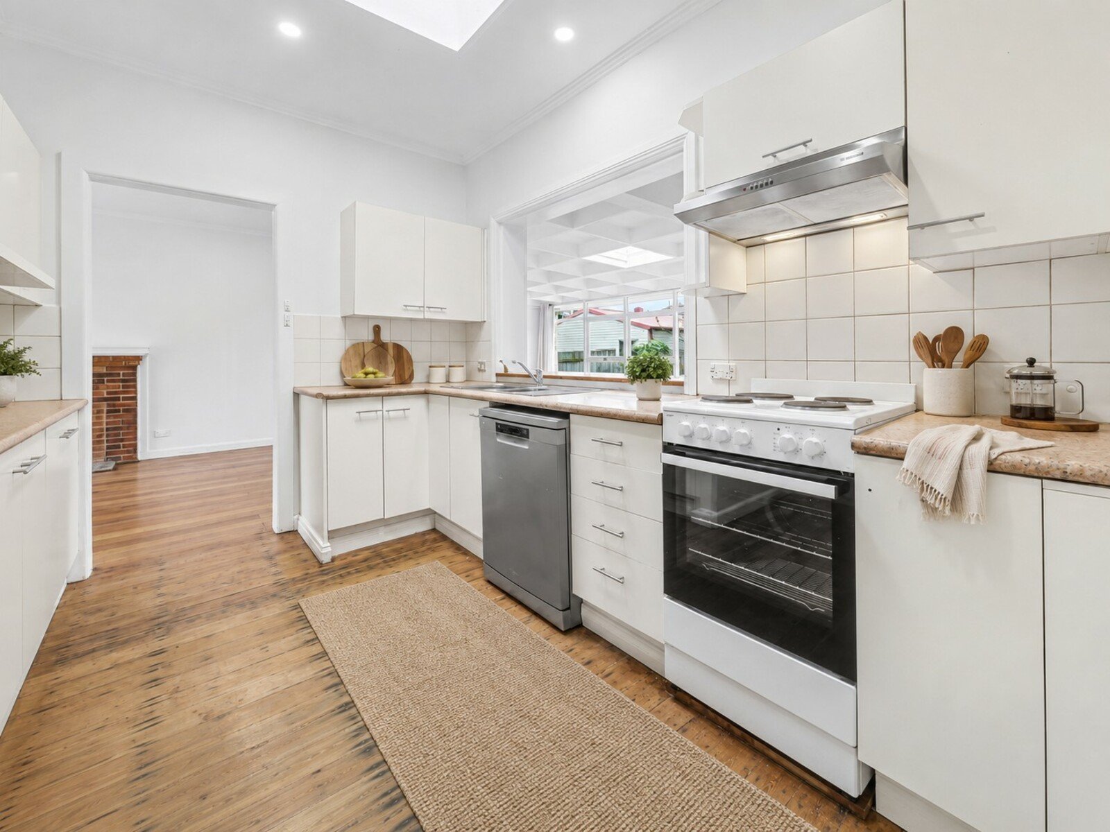 Gallery: 970 Station Street