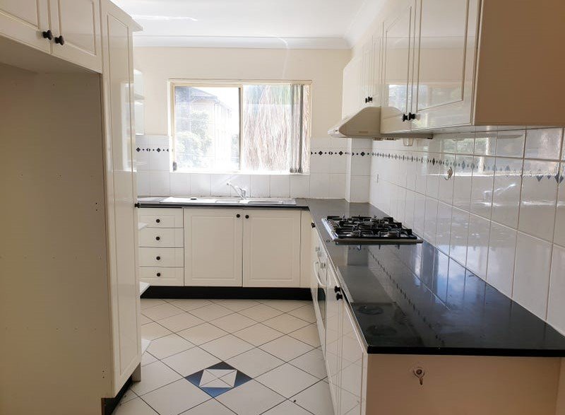 9/71 Queens  Rd  HURSTVILLE 4