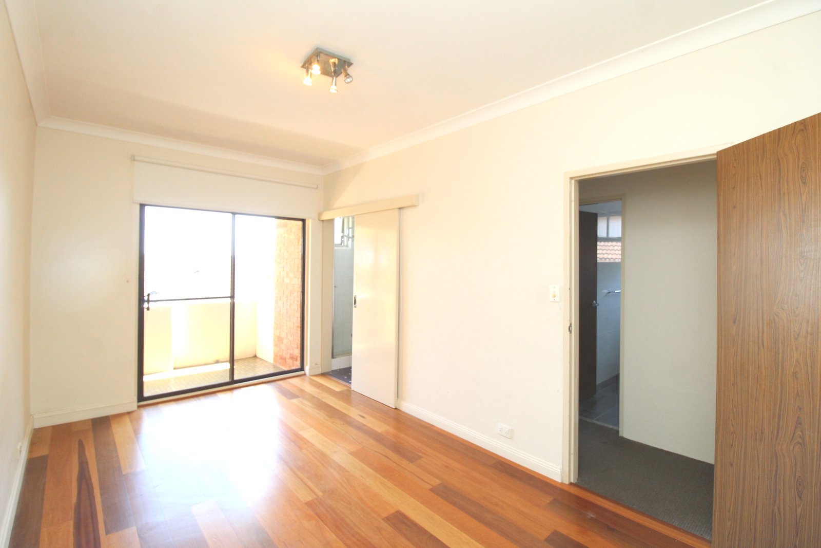 9/71 Woniora Road HURSTVILLE 5