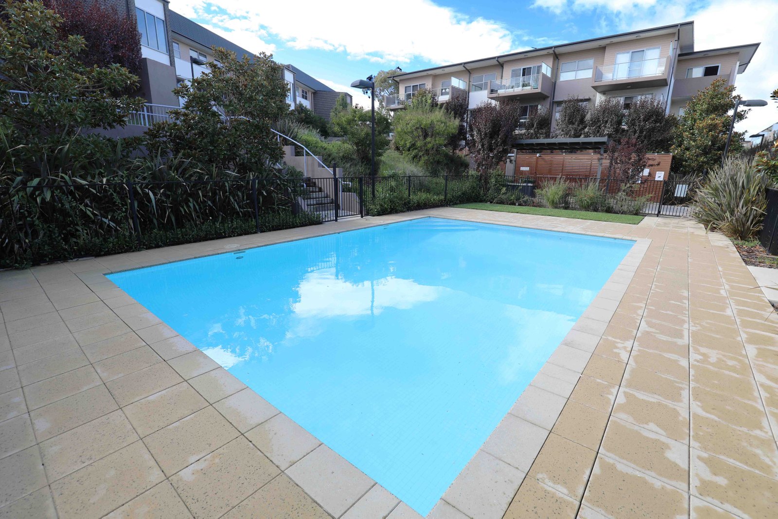 97/121 Easty Street PHILLIP 7