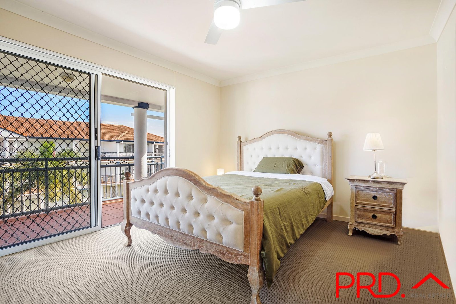 97/150 Marine Parade SOUTHPORT 5