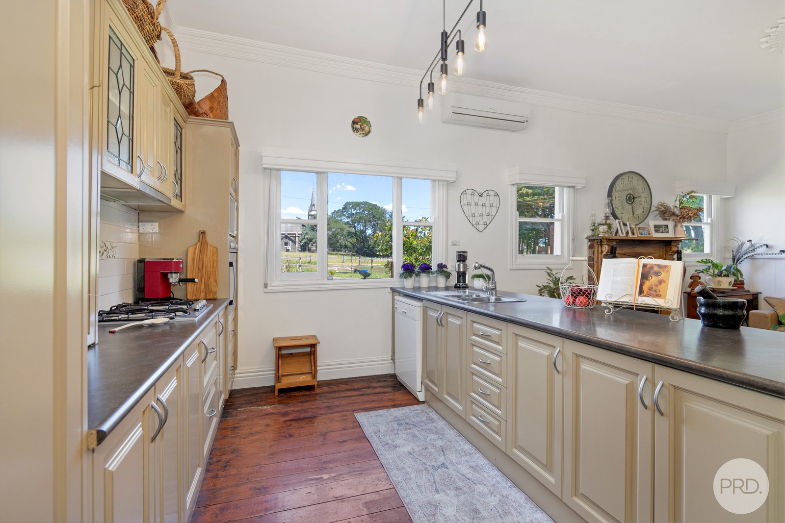 972 Linton-Carngham Road SNAKE VALLEY 3